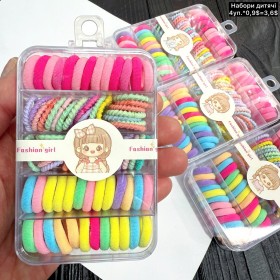 Дитячі резинки 10401 (Ціна за 4 коробочки)